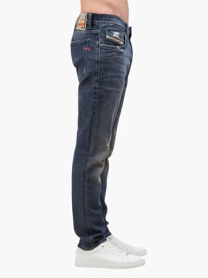 דיזל ג'ינס די-סטראקט 9M82