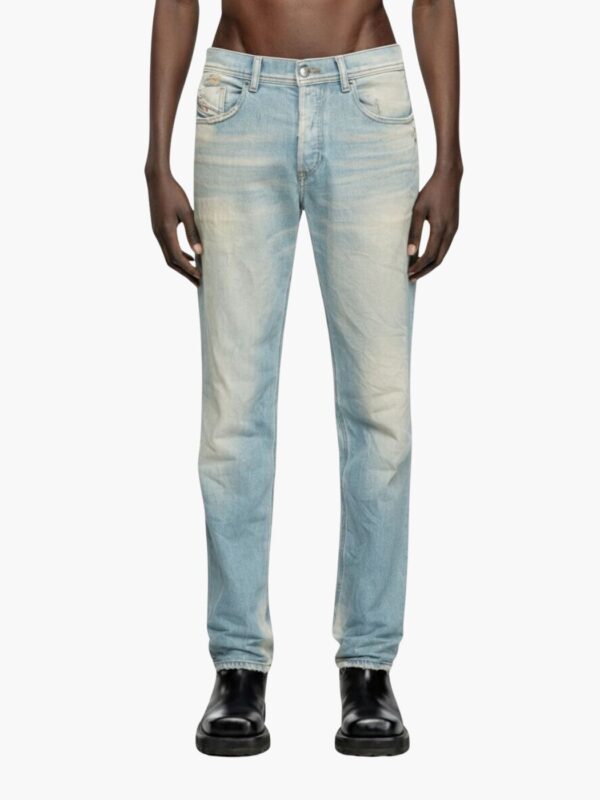 דיזל ג׳ינס D-FINITIVE 9L23