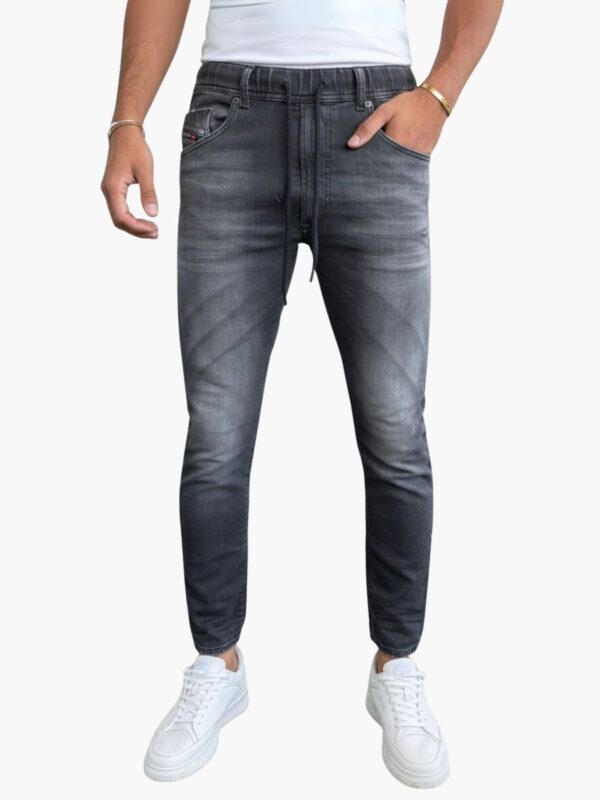 ג׳וג ג׳ינס דיזל עם מותן אלסטית ושרוך קרולי SY68