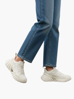 טומי הילפיגר סניקרס לנשים אאוטלט