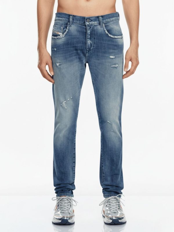 דיזל ג׳ינס די-סטרקט 9J61