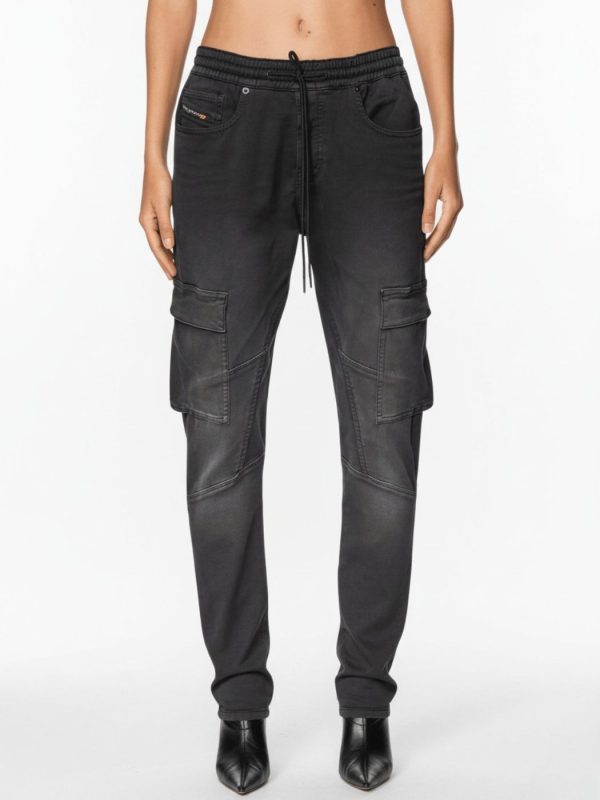 דיזל ג׳ינס דגמח 09J75