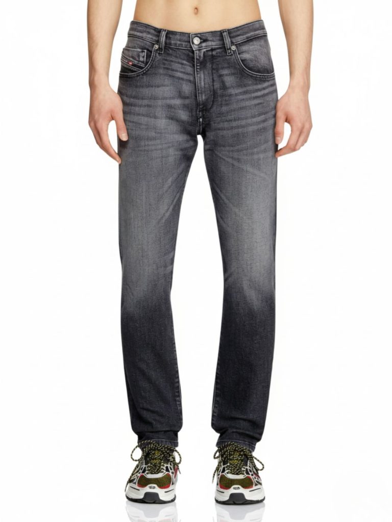 דיזל ג'ינס די-סטראקט 9L52