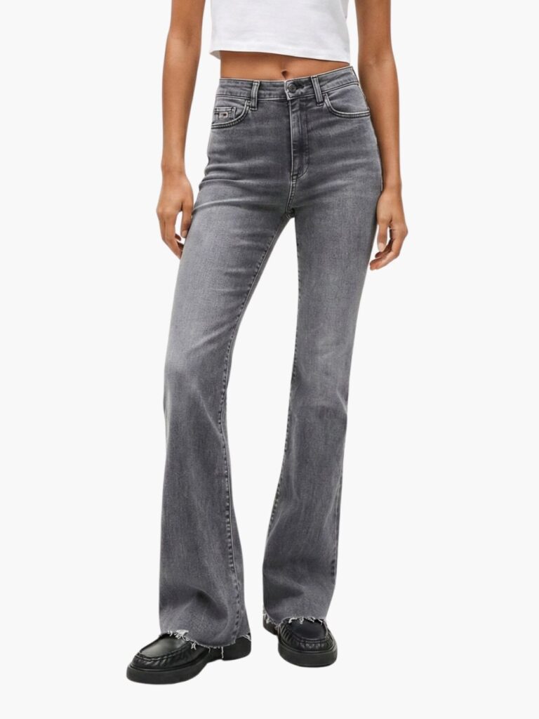 טומי הילפיגר ג'ינס פדלפון שחור