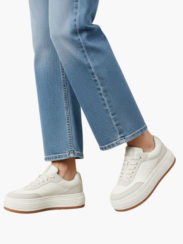 קלווין קליין סניקרס לבנות מפלטפורמה מעור וזמש