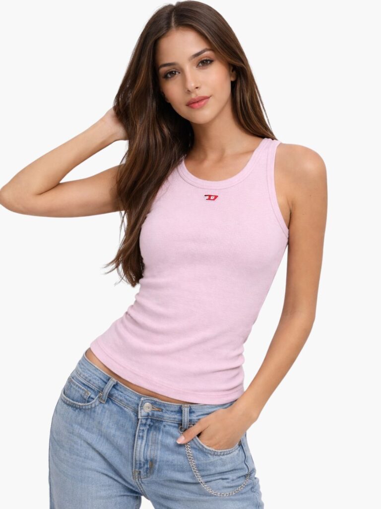 גופיית דיזל ורודה לנשים עם לוגו אדום רקום