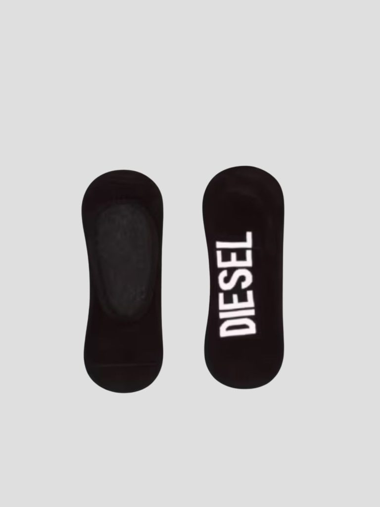 גרבי בובה שחורים של דיזל עם לוגו לבן