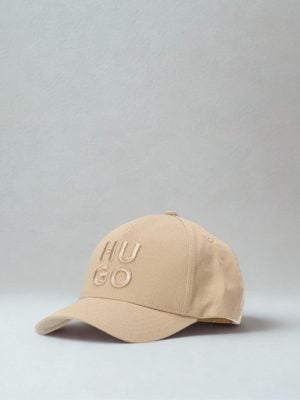 כובע HUGO