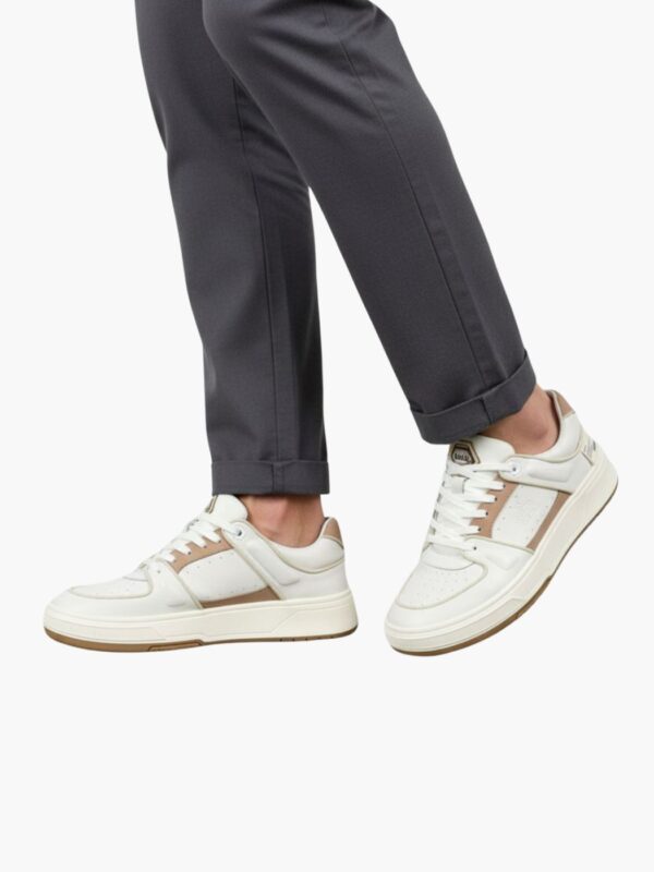 באלר סניקרס BR בצבע שמנת לבן