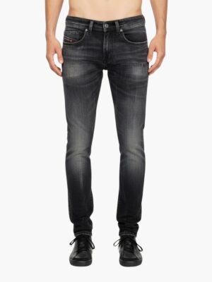 ג’ינס שחור משופשף של דיזל דגם סלינקר 0DBDP