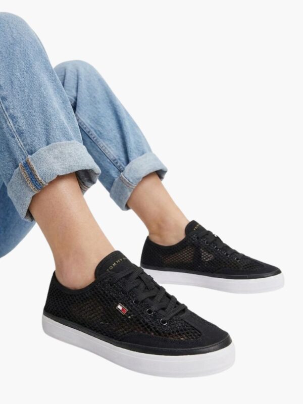 טומי הילפיגר סניקרס רשת - שחור