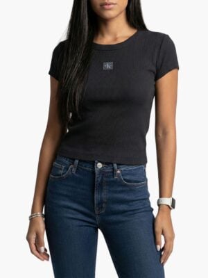 קלווין קליין טי שירט שחורה עם לוגו