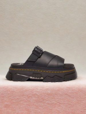 ד"ר מרטינס כפכפי פלטפורמה שחורים לנשים