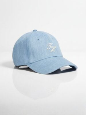 טומי הילפיגר כובע גינס עם רקמת לוגו אלגנטית