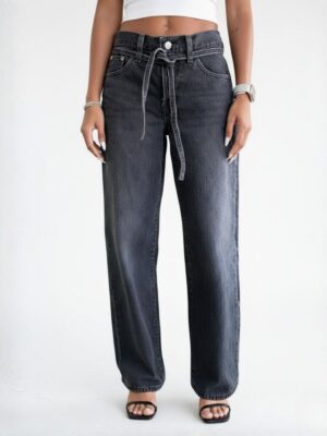 ליוויס ג'ינס עם שרוך שחור עם גזרת מותן גבוהה A8701-0003