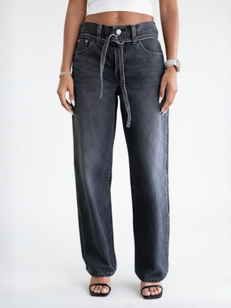 ליוויס ג'ינס עם שרוך שחור עם גזרת מותן גבוהה A8701-0003