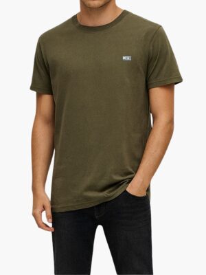 דיזל טי שירט ירוקה בגזרה קלאסית עם לוגו מינימליסטי בחזית