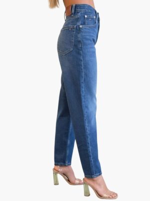 ג׳ינס נשים גבוה של טומי הילפיגר