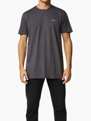 דיזל טי שירט אפורה בגזרה קלאסית עם לוגו מינימליסטי בחזית