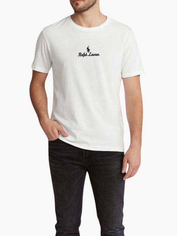 פולו ראלף לורן טי שירט לבנה עם כיתוב רקום שחור במרכז