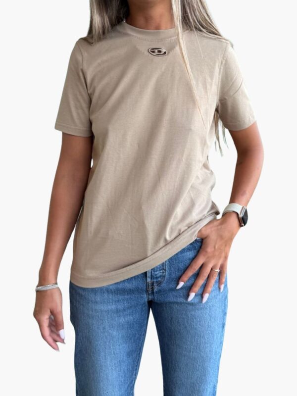 חולצות דיזל לנשים קולקציה חדשה