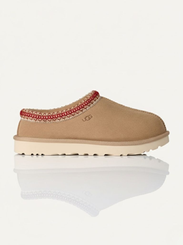 האג כפכף Tasman בגוון חום בהיר עם עיטור צבעוני