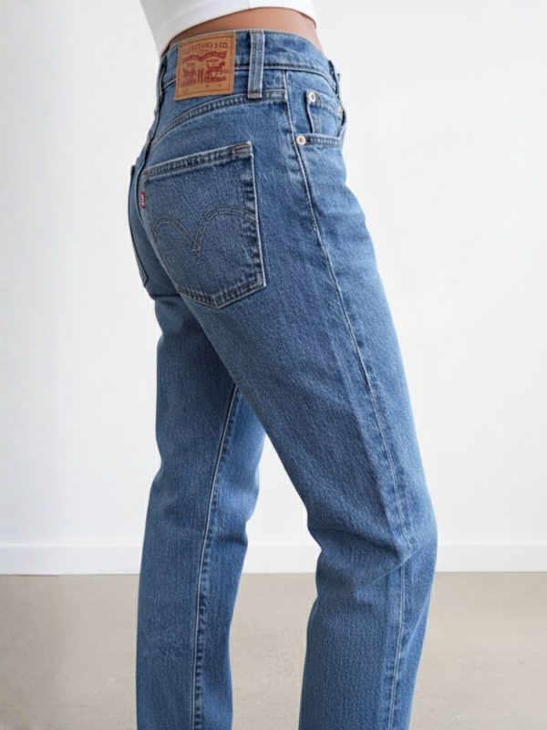 ליוויס נשים כחול דגם 501 קלאסי