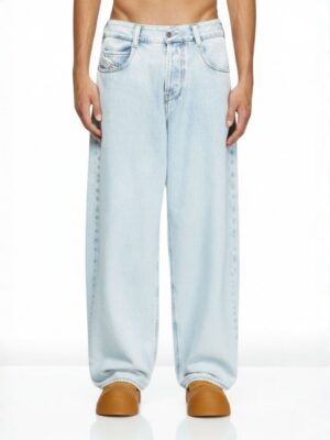 ג'ינס דיזל בגוון תכלת דגם די אינם 09M74