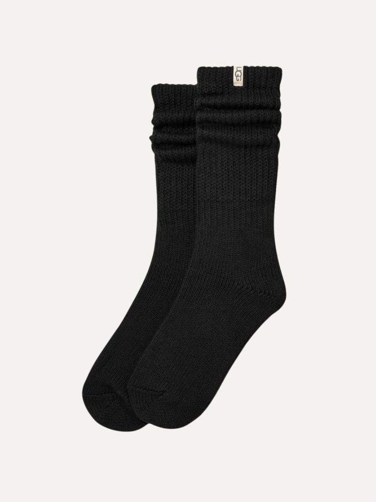 האג גרביים בצבע שחור בעיצוב קלאסי מבד רך