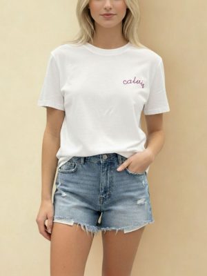 קלווין קליין טי שירט לבנה עם רקמת לוגו "Calvin" בחזית