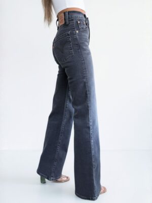 ליוויס ג’ינס אפור מתרחב