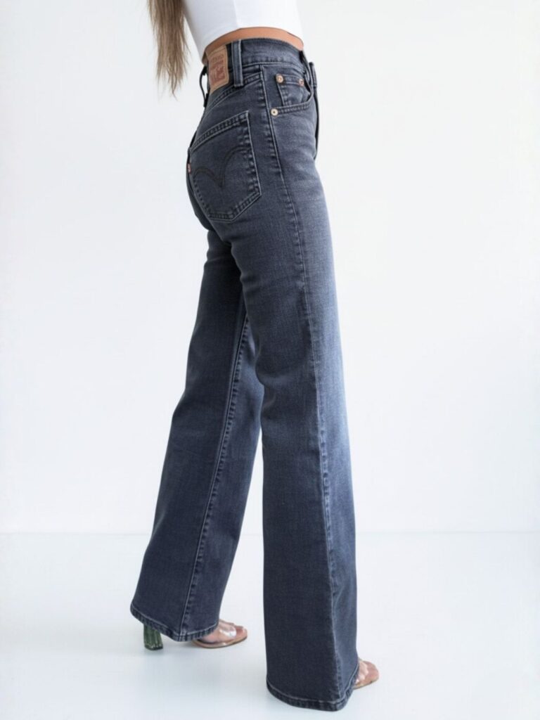 ליוויס ג’ינס אפור מתרחב