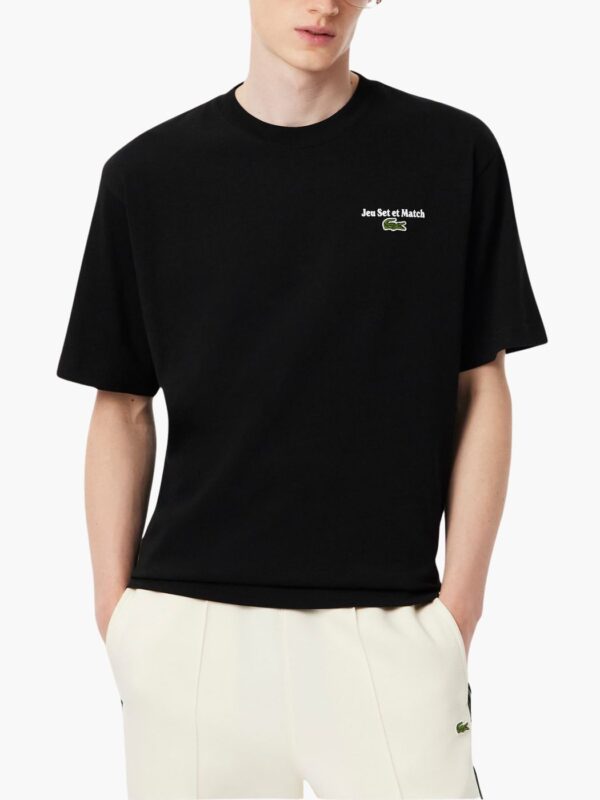לקוסט טישרט בצבע שחור עם הדפס Jeu Set et Match