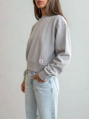 Calvin Klein סווטשירט נשים אפור קרופ