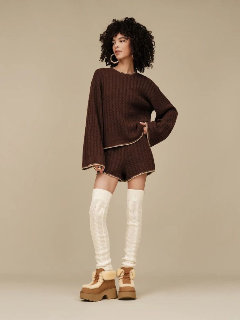 האג עקב פלטפורמה עם פרווה רכה