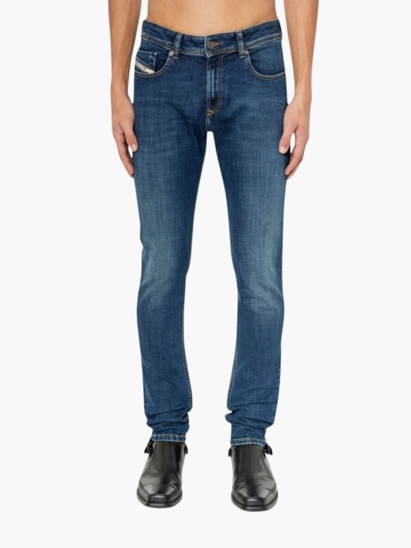 דיזל ג׳ינס סלינקר כחול כהה בגזרה צמודה דגם 09E95