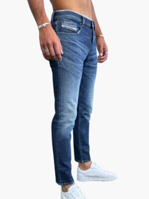 ג׳ינס דיזל די-סטראקט 9N71