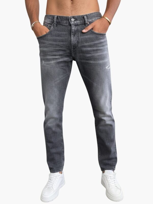 ג׳ינס דיזל די-סטראקט 9M54