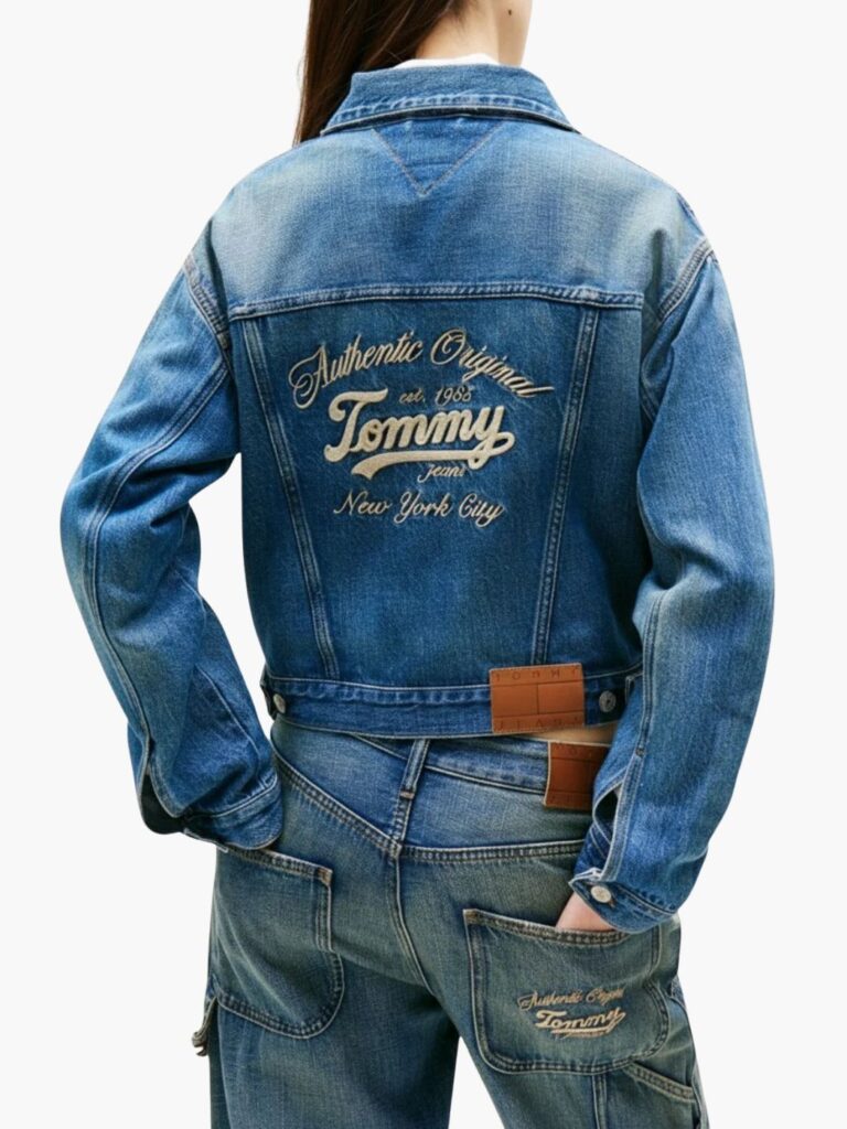 טומי ג’קט ג’ינס עם רקמת לוגו בגב