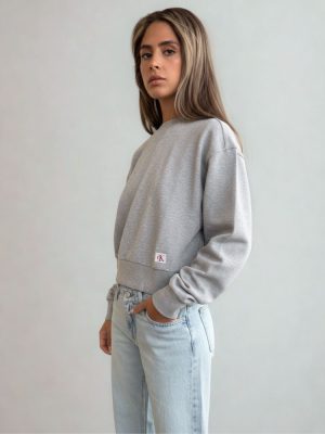Calvin Klein סווטשירט נשים אפור קרופ