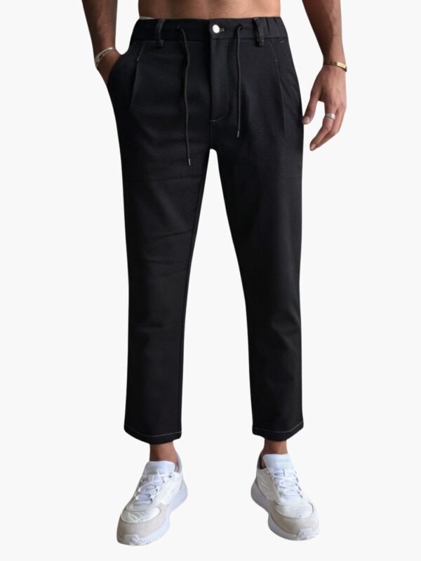 באלר מכנס קורדרוי שחור עם שרוך מתכוונן