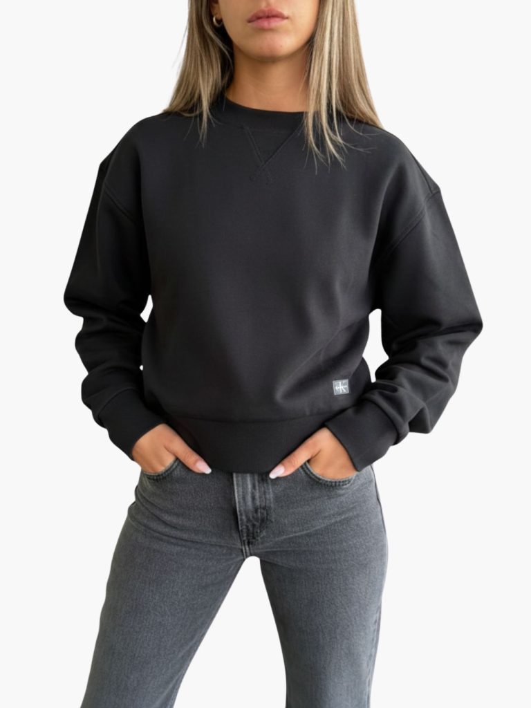 Calvin Klein סווטשירט נשים שחור קרופ