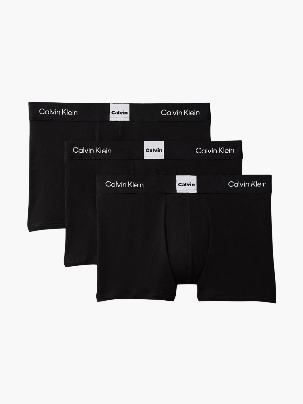 שלושה בוקסרים שחורים של קלווין קליין עם גומי מותניים שחור ולוגו לבן