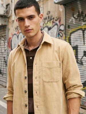 טומי הילפיגר ג׳קט קורדרוי בגוון בז׳