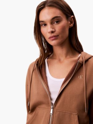 04655406540987489222 (3)