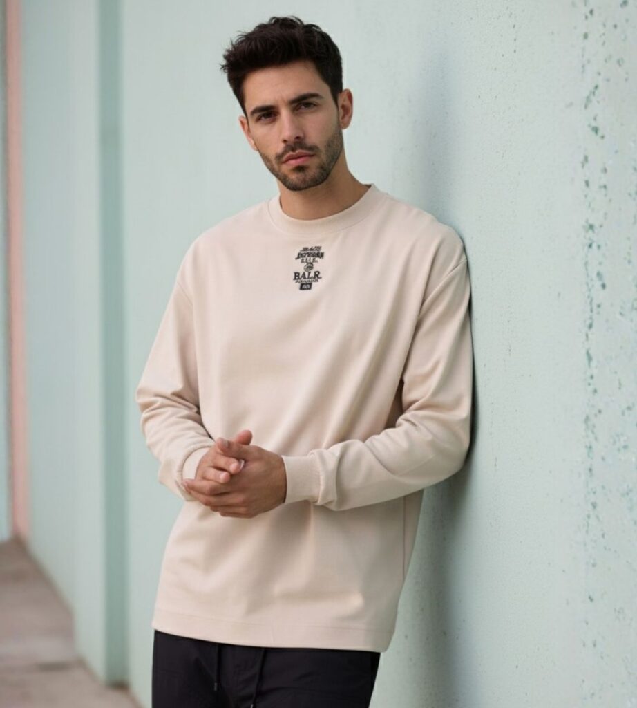 חולצות לגברים של מותגים מובילים