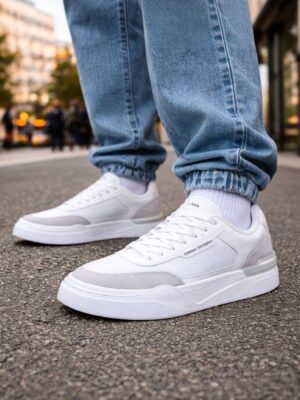 סניקרס לבנות של ארמני לגברים בהנחה