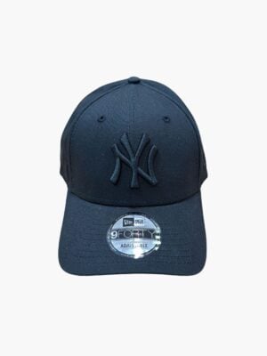 כובע מצחייה שחור New Era דגם 9FORTY עם לוגו NY רקום בשחור