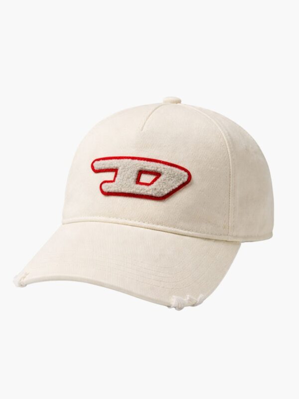כובע מצחייה Diesel בצבע קרם עם לוגו D אדום וגימורים פרומים במצחייה