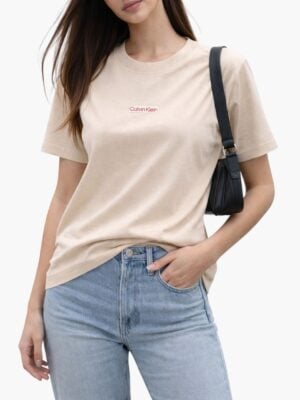 קלווין קליין טי שירט חומה קצרה